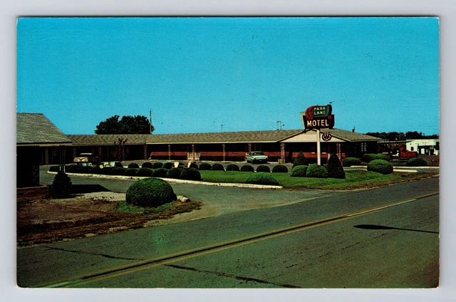 Higginsville MO- Missouri, Park Lane Motel, Exterior, Scenic, Vintage Postcard