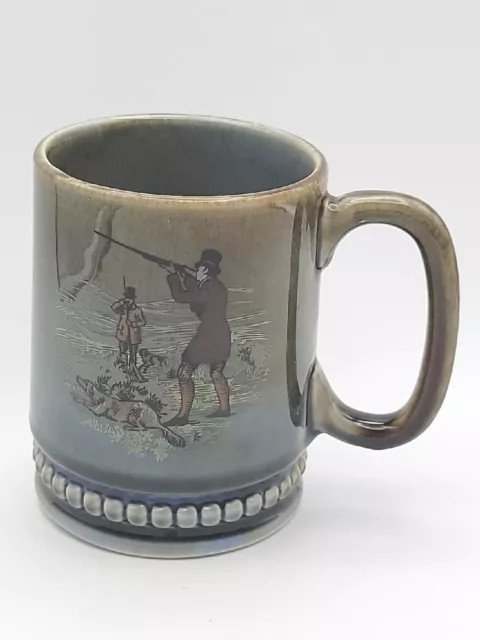 Vintage Wade Porcelain Irish Coffee Mug Hunting Scene with Dogs 12oz Cup READ