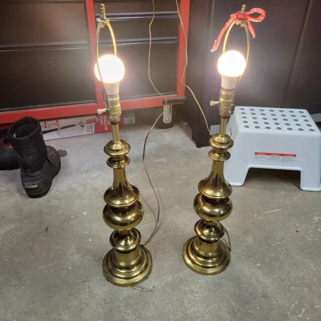 Matching pair Stiffel Brass table lamps 31 Inch 2