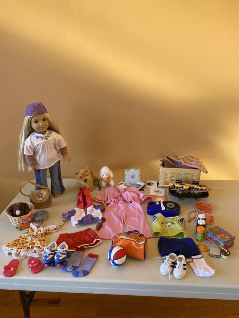 AMERICAN GIRL Julie Doll and Retired / Discontinued Accessories And Clothes