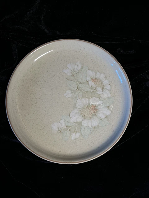 Denby ‘Daybreak’ 10 Inch Diameter Dinner Plate