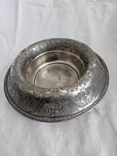 Vintage Wilcox Silver Plate Edge Repousse Floral Bowl 811