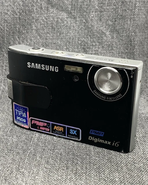 Samsung Digimax i6 6.0MP Digital Camera - Black