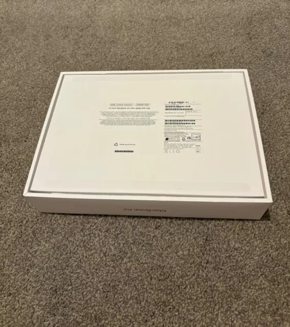 APPLE MACBOOK AIR 2024 13.6inch M3 8GB 256GB *(See Full