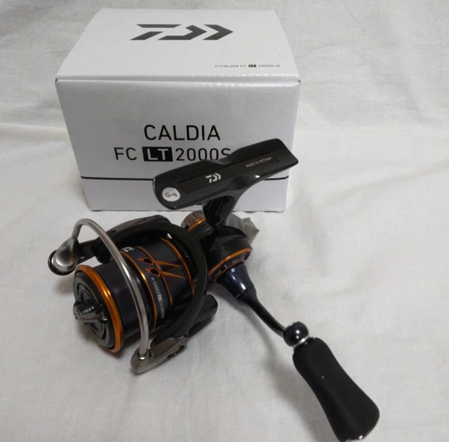 DAIWA 21 CALDIA FC LT2000S-H Lightweight Fishing Reel