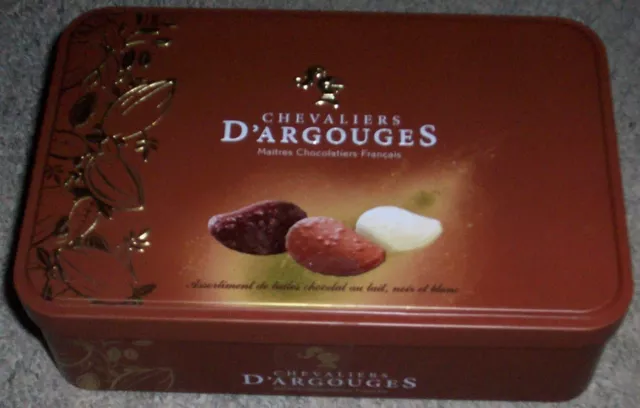Chocolat assortiment LES CHEVALIERS D'ARGOUGES : la boîte de 355 g