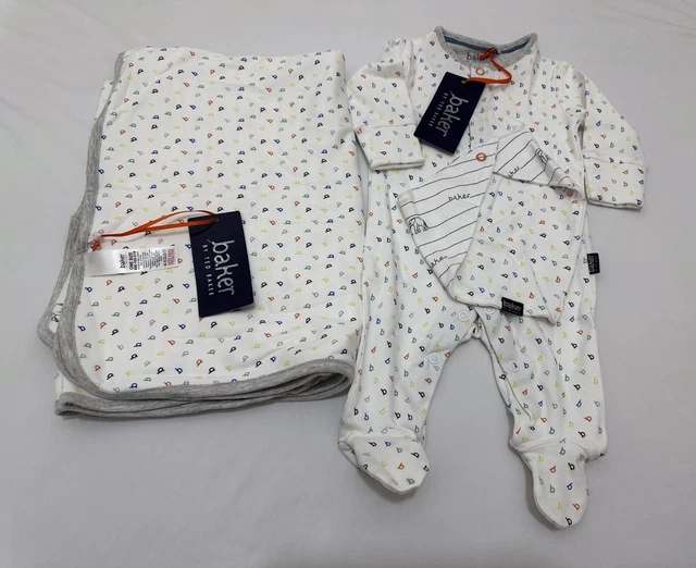 NEW BABY BOYS Ted Baker Baby Blanket And Babygrow Sleepsuit Bib Set Newborn 29.99 PicClick UK