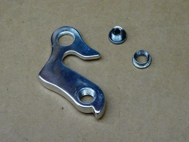 Rear Gear Mech Derailleur Hanger With Bolt Fits Various Bikes