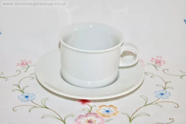 Superb Royal Copenhagen Domino Anne Marie Trolle Porcelain Tea Cup Cappucino