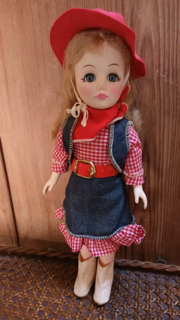 VINTAGE Poupée Parlante Et Chantante 40 Cm - JESMAR SIDJ TAK Habillée Hiver