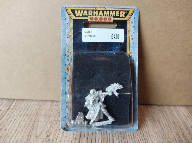 Warhammer 40k Adepta Sororitas / Sisters of Battle Sister Superior Metall OVP