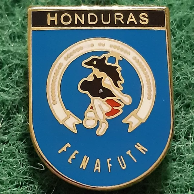 Football  federation association HONDURAS  enamel vintage stick pin badge