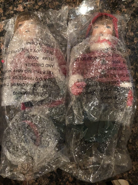 Heritage Signature Joy & Noel Boy and Girl Christmas Caroler Porcelain Dolls 12"