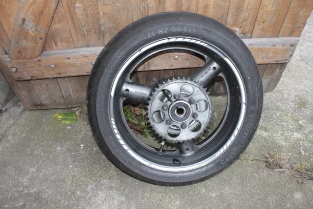 Hinterrad / rear wheel / Suzuki GSX 750 AE