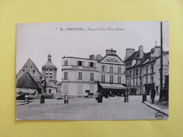 cpa not common PONTOISE (Val d'Oise) Place et CHURCH NOTRE LADY Shops