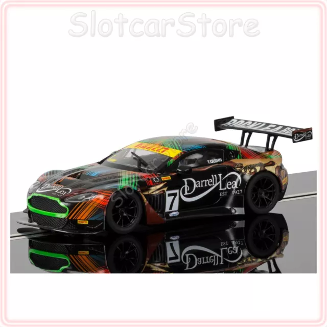 Scalextric C3856 Aston Martin Vantage GT3 "No.7 Quinn" GTC 2013 1:32 Auto