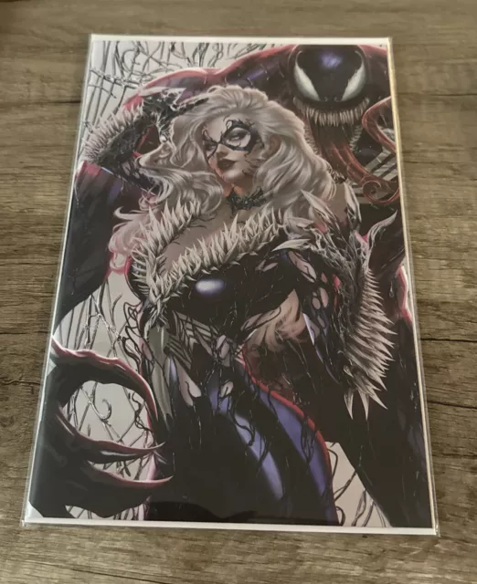 Qty 2  Amazing Spider-Man 29 Ariel Diaz Foil Virgin  Spiderman ASM NM