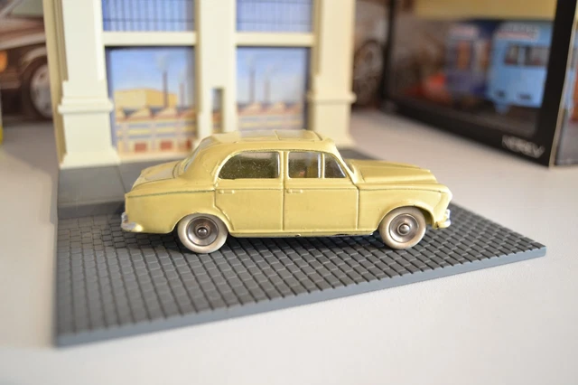 Dinky Toys France Berline Peugeot 403 n°24B en boîte ... - 86404013-15