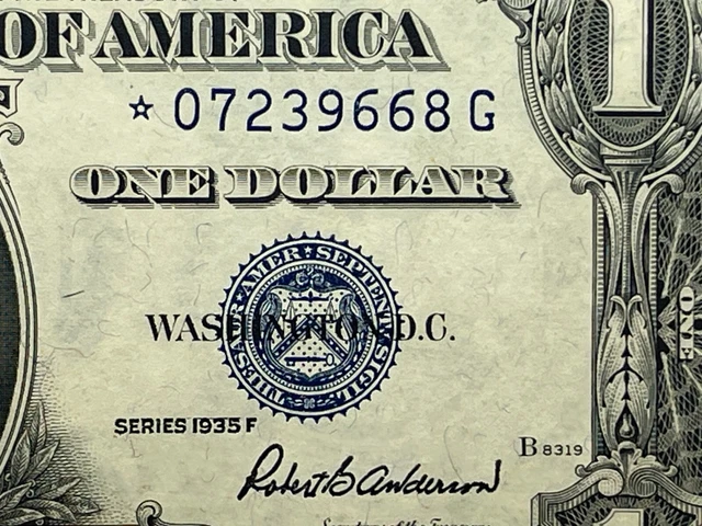 1935F Silver Certificate One Dollar Bill Star Note *07239668G Chicago Crisp