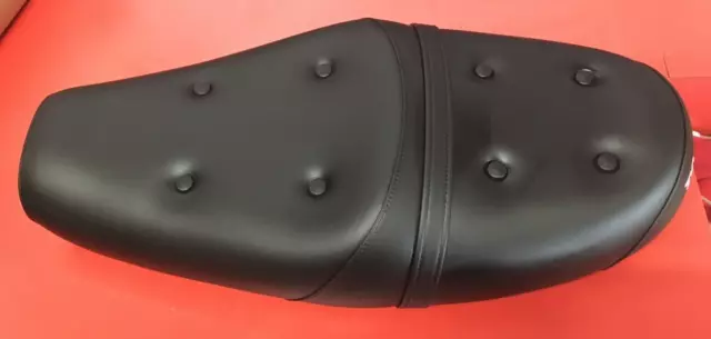 Triumph bonneville king and queen seat deals