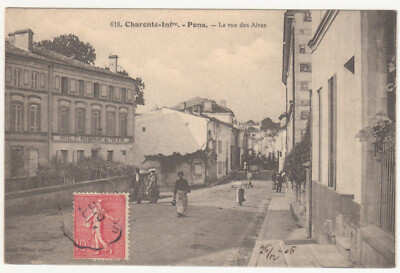 animation CPA 17 Une rue de L’EGUILLE Braun n° 798 