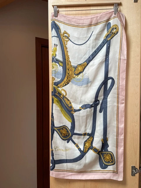 Foulard HERMÈS Vintage 'Harnais De Cérémonie' - Soie 100% - Modèle Carré Vert - Occasion