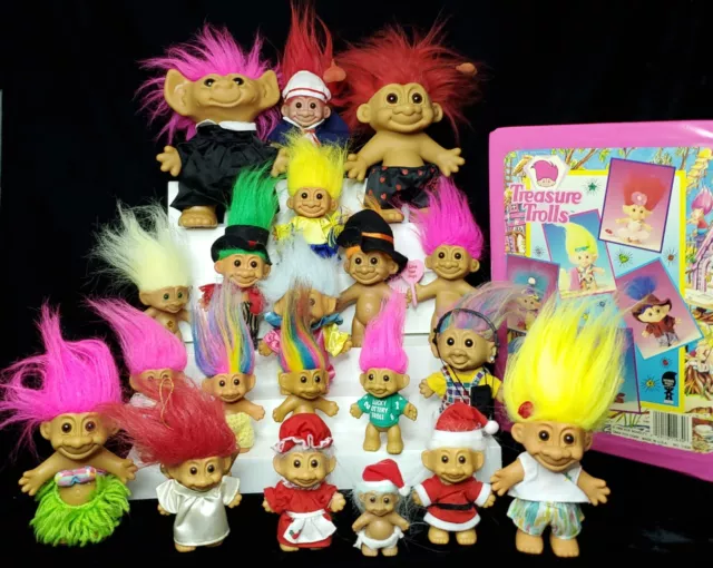 https://www.picclickimg.com/ZPQAAOSwlHdlNBhw/Lot-Of-20-Vintage-Troll-Dolls-Treasure.webp