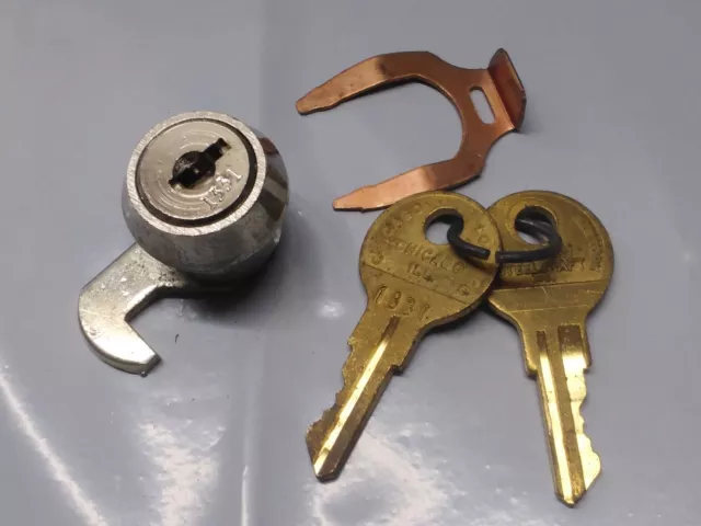 Original Chicago Lock Company Vending Machine Lock and Keys