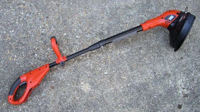 BLACK DECKER 18v Grass Hog Trimmer and 18 Volt Cordless Electric