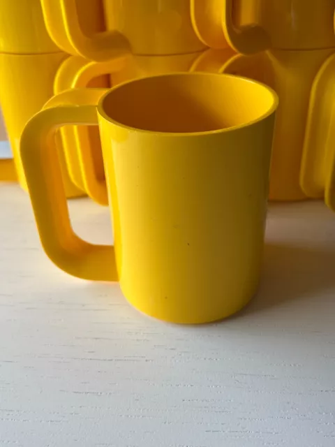 Vintage HELLER MAXMUG Mug Massimo Vignelli MCM Yellow Melamine