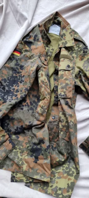 Feldbluse Bundeswehr  Re Defekt Grösse 19  Zivil 54  Neuwertig Original Foto R