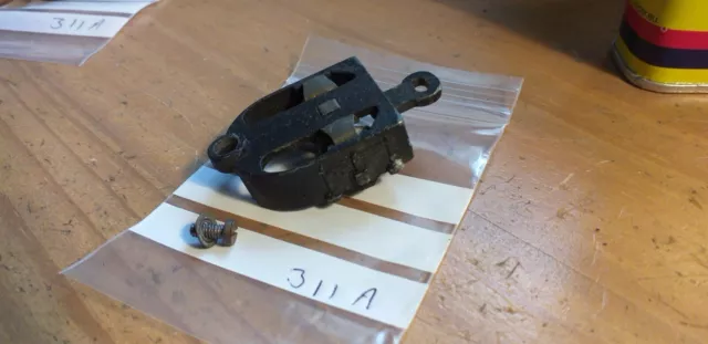 Hornby Dublo   3  Rail Class  A4  Gresley  Pony Truck With Bolt          311A