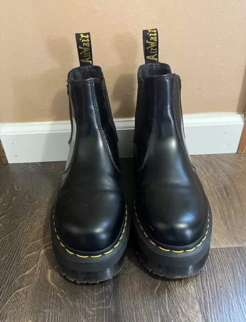 Dr. Martens 2976 SMOOTH LEATHER PLATFORM CHELSEA BOOTS - US Women's Size 8