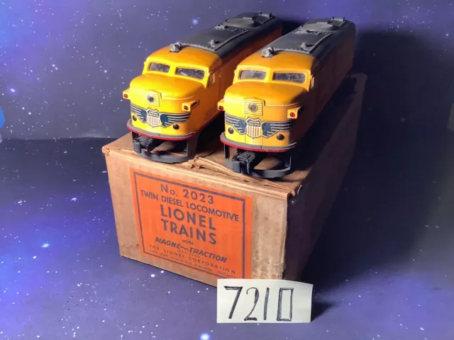 Lionel Postwar O Gauge # 2023 Union Pacific Twin Diesel AA OB,Insert