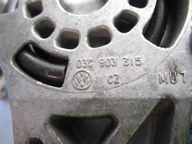 03C903315 galet pour VOLKSWAGEN PASSAT VARIANT (3C5) 2.0 TDI DPF 0.05 - 0.10 3