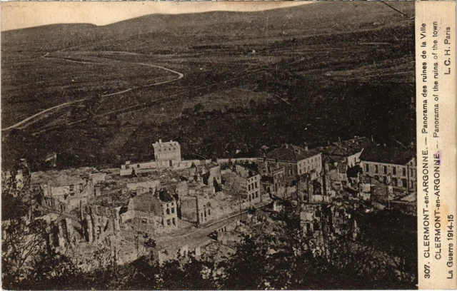 CPA Militaire Clermont-en-Argonne - Panorama of the ruins of the (91897)