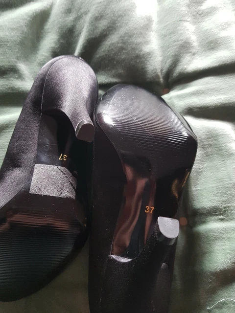 kg chaussures satin à talons noirs, Royaume-Uni 4. Porté une fois, en excellent état 