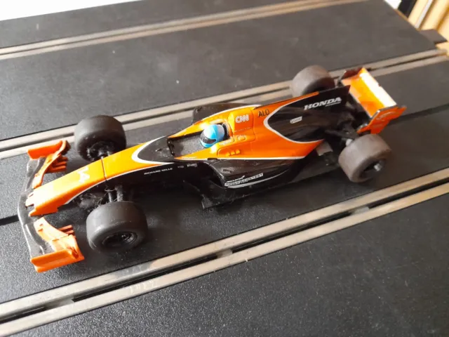 Scalextric : F1 McLaren Honda - Alonso, No 14. Slot Car 1:32