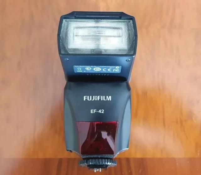 Fujifilm EF-42 Shoe Mount Flash Blitzlicht/Flashgun für Fuji Digital Cameras 3