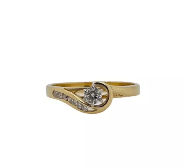 18ct Two Tone Gold Diamond Ring Size N1/2 2.7g Preloved