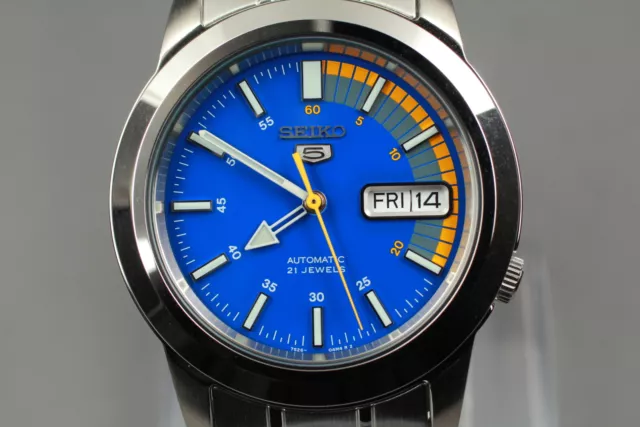 Confezionato [top in perfette condizioni con carta] Seiko 5 SNKK27 quadrante automatico blu orologio