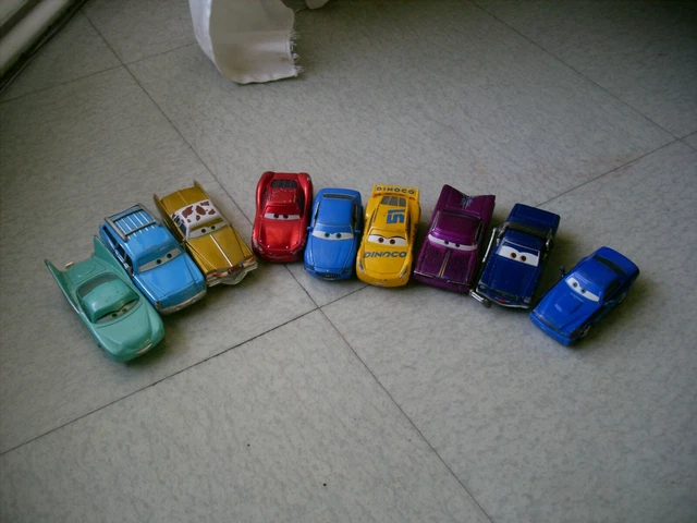 Lot De Voitures The Cars Pixar Disney  Lot 9 Voitures En Ferrailles