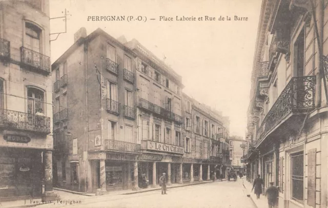 Cpa 66 Perpignan Place Laborie Et Rue De La Barre