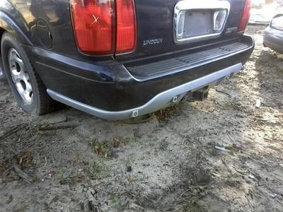 Rear Bumper With Park Assist Fits 00-02 NAVIGATOR 355512