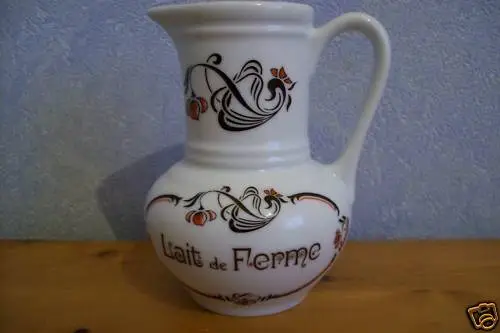 Tres Joli Pot A  Lait-Porcelaine De Limoges-Parfait Etat