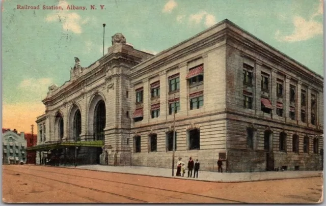 Albany, New York Postcard "Railroad Station" Train Depot / Street View c1910s