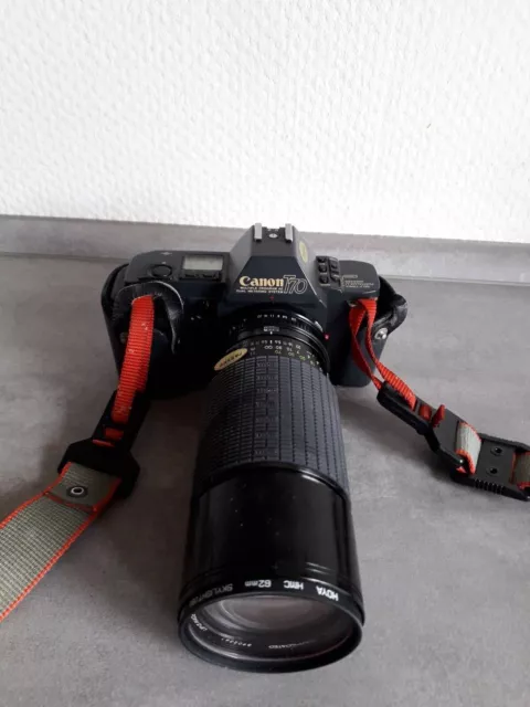 8 Kameras + Zubehör an Sammler