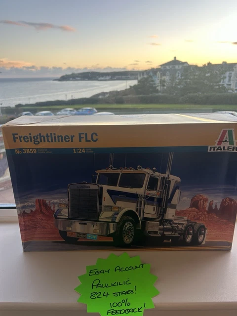 Maquette White Freightliner 2-IN-1 tracteur SC / DD (75e anniversaire... 1/25