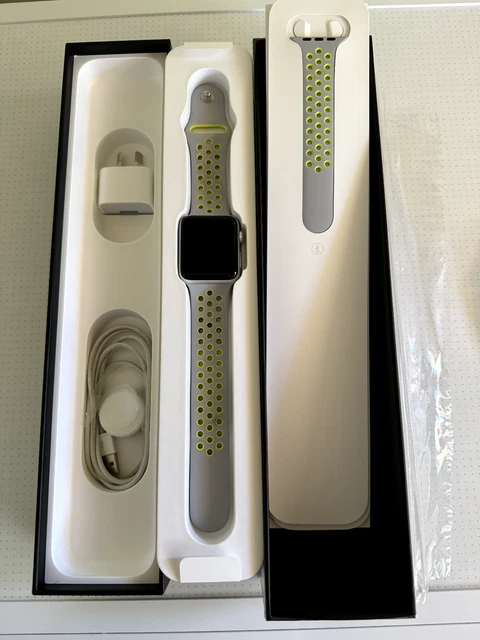 Apple watch series hotsell 2 42mm nike