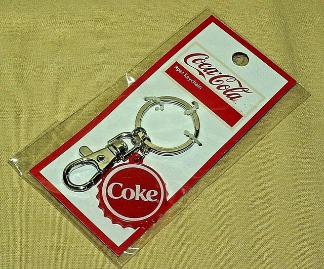 Coke Keychain New Coca Cola Rpet 2009 Metal Ring Carabiner Plastic Bottle Cap.